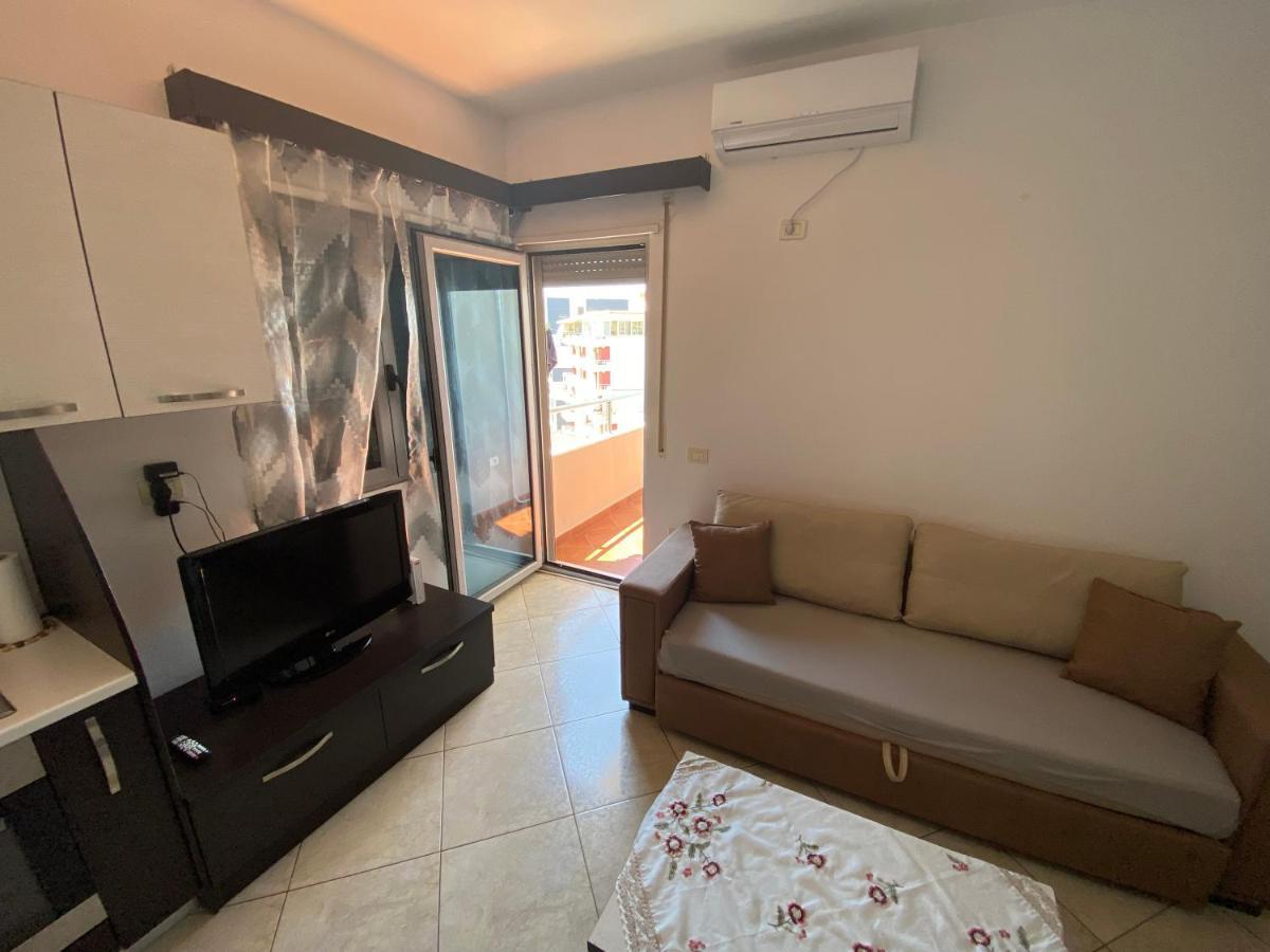 Gerald'S Central Apartments Vlorë 外观 照片