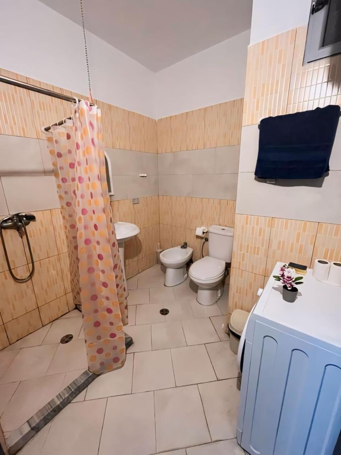 Gerald'S Central Apartments Vlorë 外观 照片