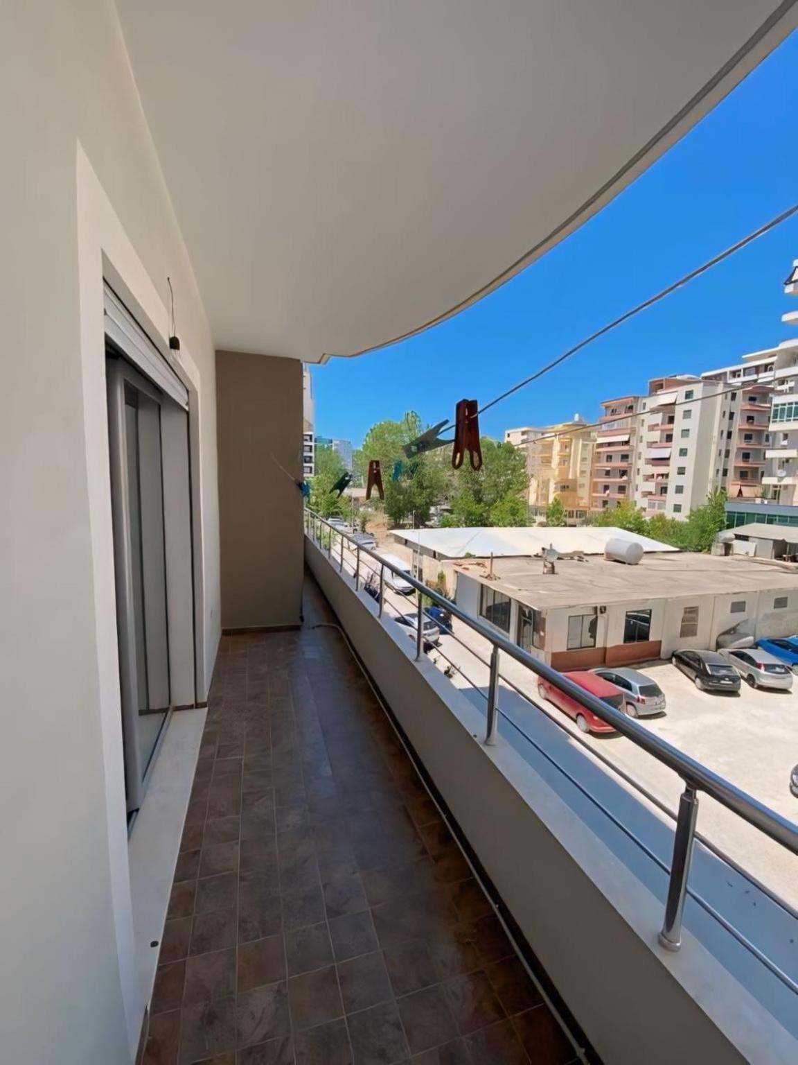 Gerald'S Central Apartments Vlorë 客房 照片