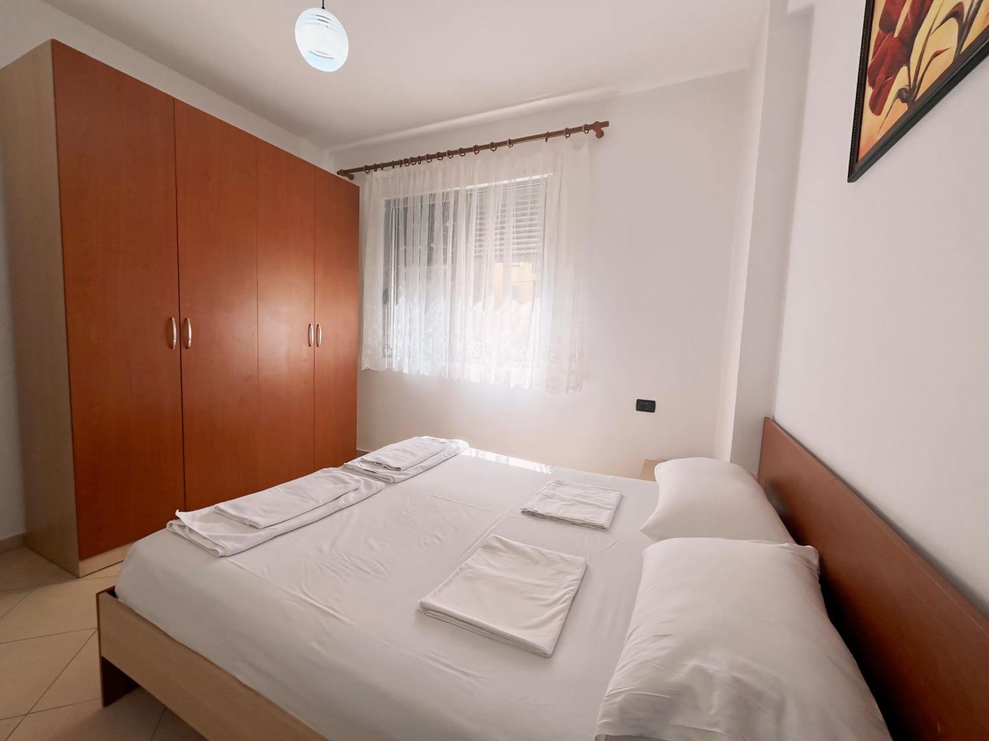 Gerald'S Central Apartments Vlorë 外观 照片