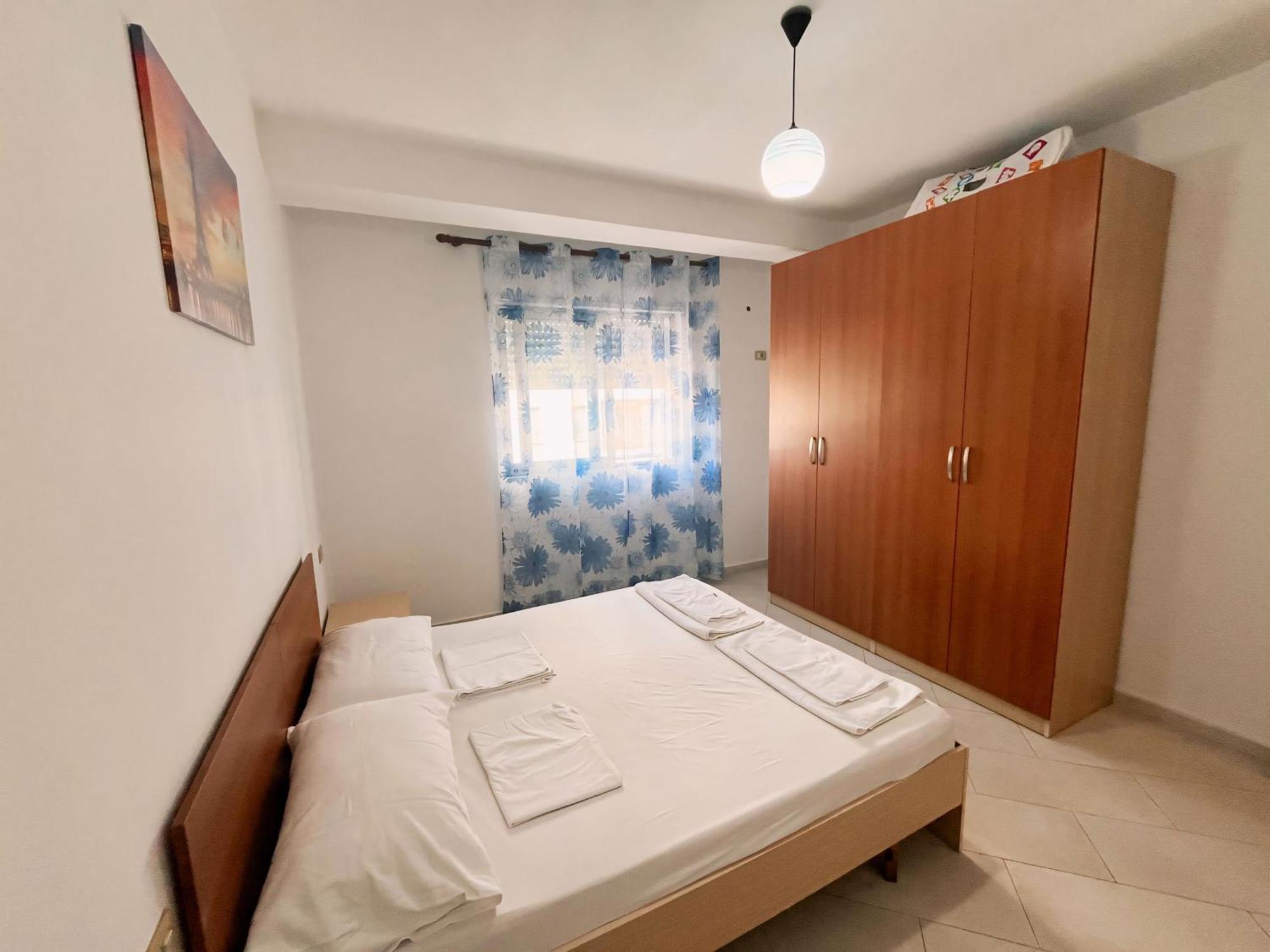 Gerald'S Central Apartments Vlorë 外观 照片