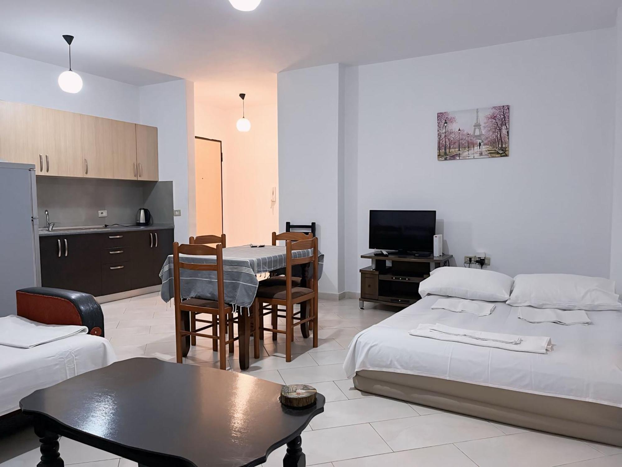 Gerald'S Central Apartments Vlorë 外观 照片