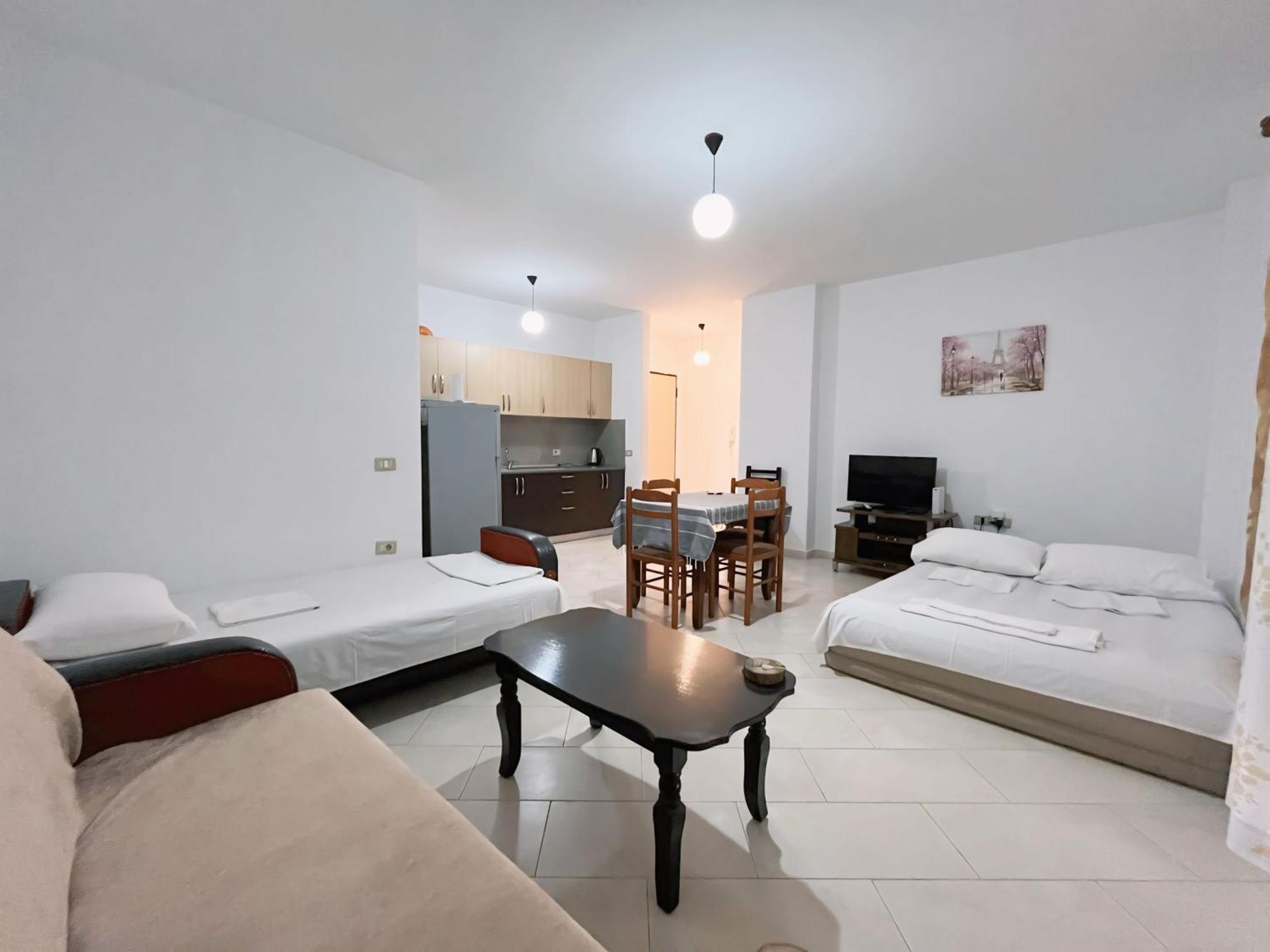 Gerald'S Central Apartments Vlorë 外观 照片